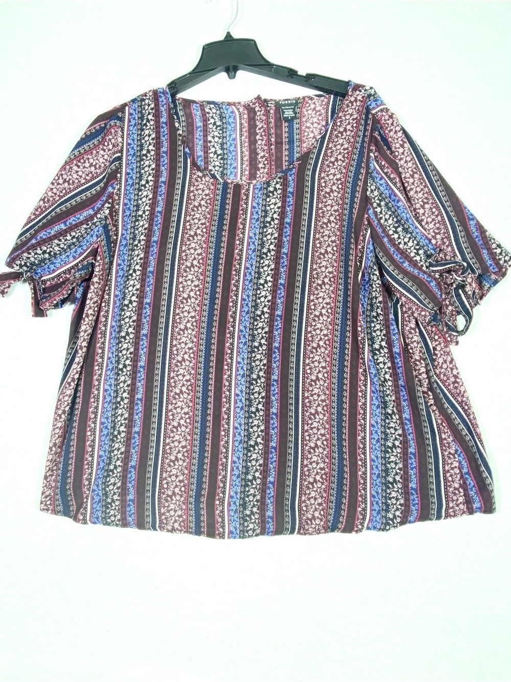 Torrid Boho Stripe Floral Print Blouse Women's 3X Burgundy Blue Button Up Back